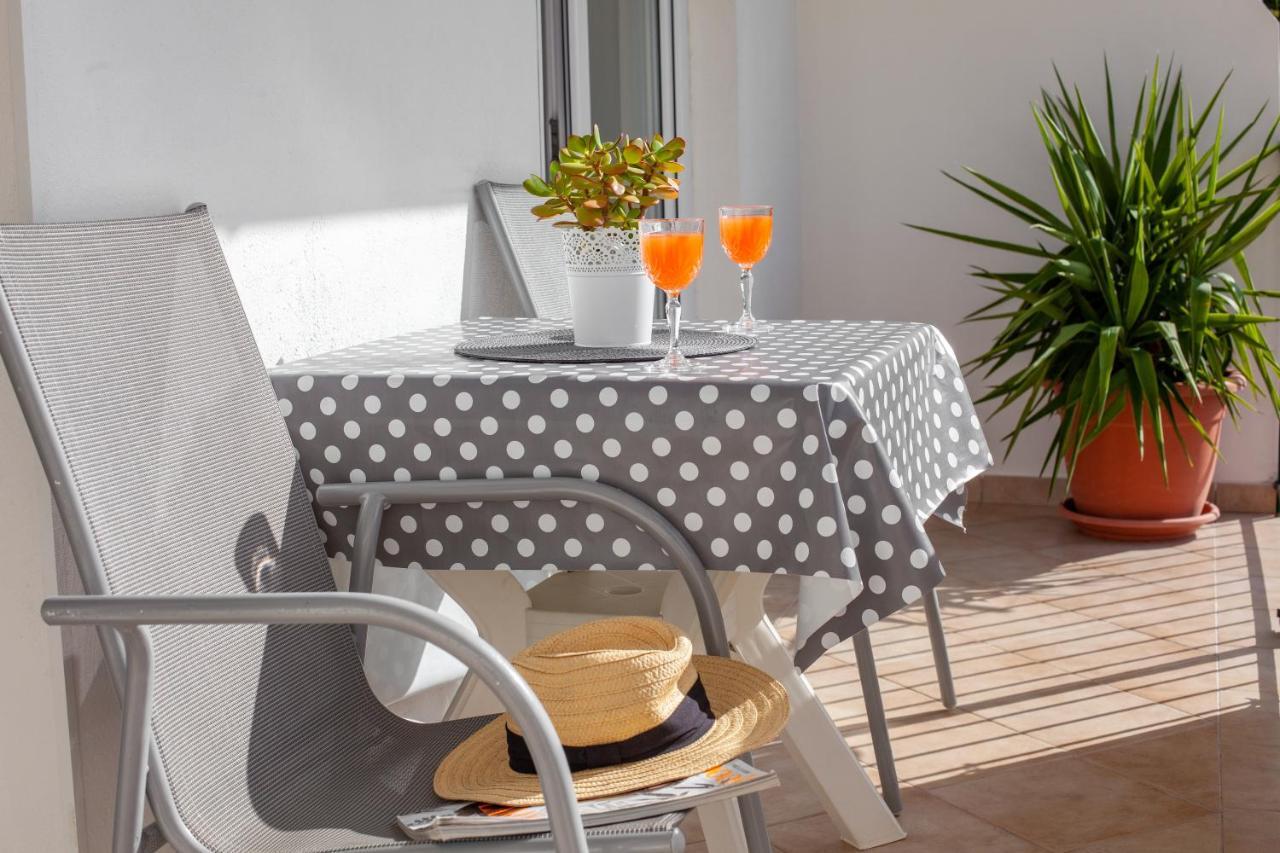 Sea View Ela Apartments Podgora Exterior photo